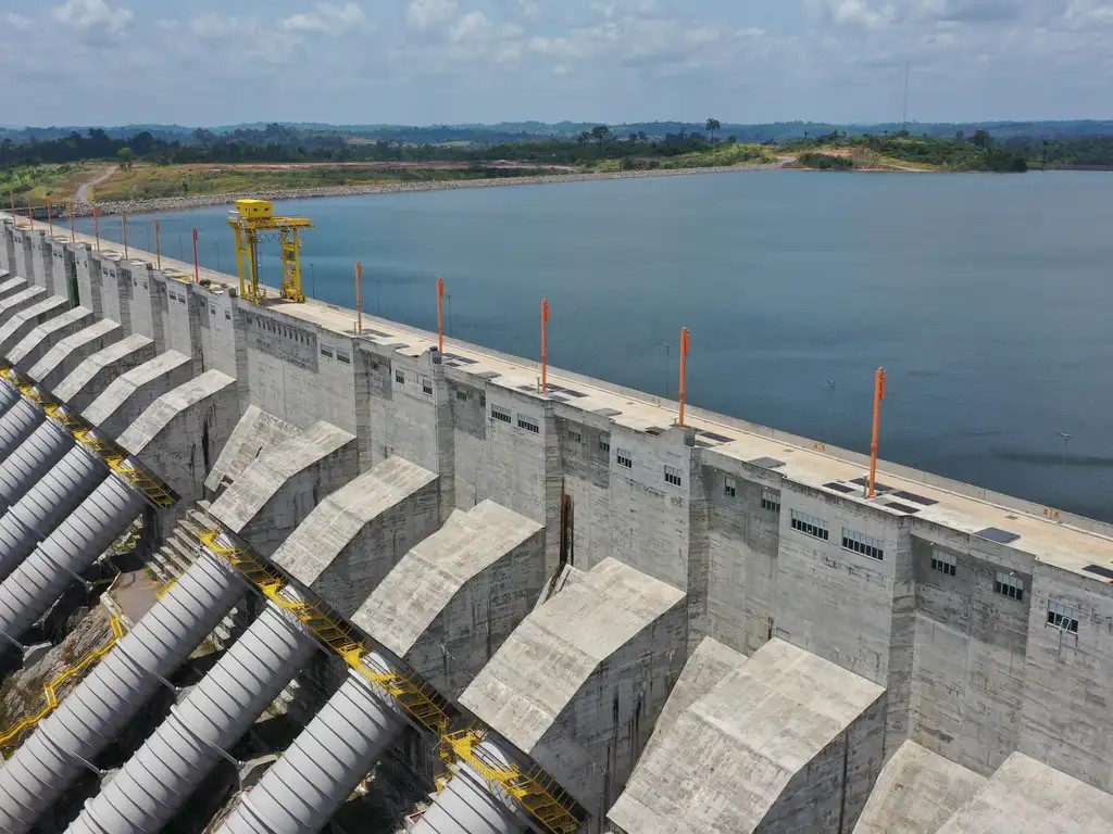 Barragem da Usina de Belo Monte, no rio Xingu. Pará