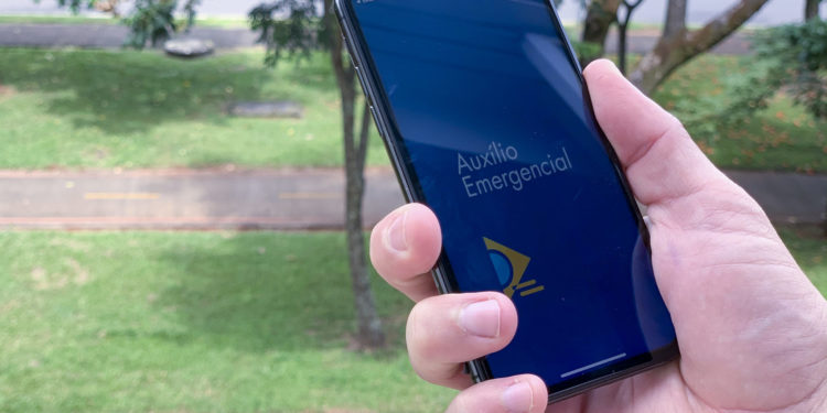 Para trabalhadores informais, auxílio emergencial representa aumento de 50% na renda mensal
