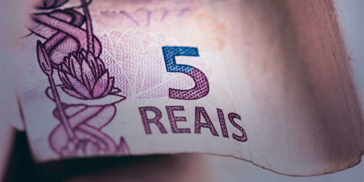 Pesquisa indica que 63,93% dos brasileiros tiveram perda de renda mensal na pandemia