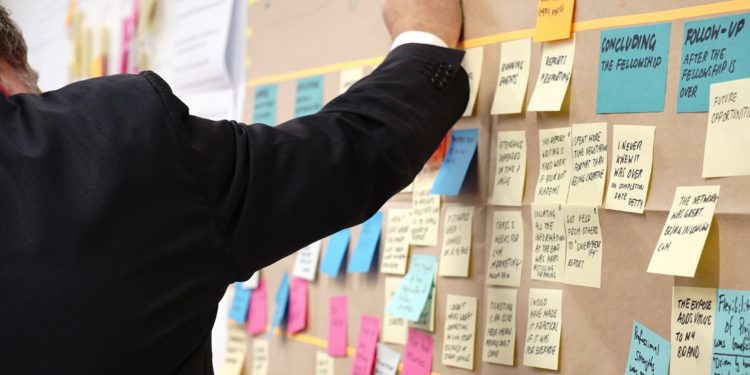 Esforços intergovernamentais podem impulsionar o uso da gestão de desempenho por governos locais