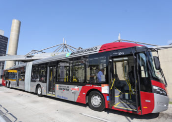 Informalidade diminui em áreas que recebem transporte público na RMSP, aponta estudo