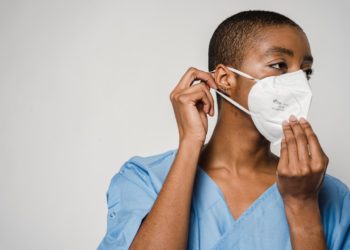 Pesquisa com profissionais de saúde dá base à denúncia na OEA contra governo e é citada em CPI da Pandemia