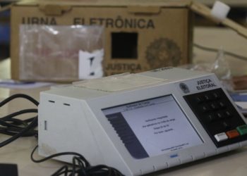 Interesse de meninas adolescentes em votar é maior em municípios brasileiros onde são eleitas prefeitas
