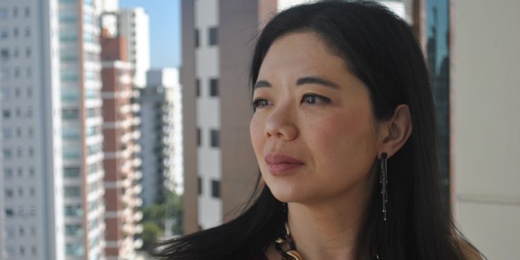 Professora Cláudia Yoshinaga da FGV EAESP assume a vice-presidência da Sociedade Brasileira de Finanças e fortalece a liderança feminina no setor.