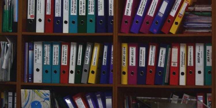 Pesquisas sobre vínculos organizacionais no setor público devem apostar em combinação de abordagens quantitativas e qualitativas