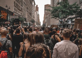 Pesquisa feita em parceria com projeto social canadense propõe modelo para inovação social que une academia e conhecimento prático