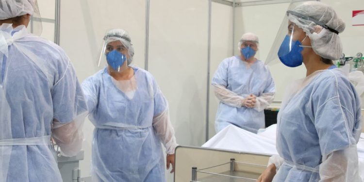 Gestão de saúde pública careceu de investimentos durante a pandemia, mostra pesquisa da FGV