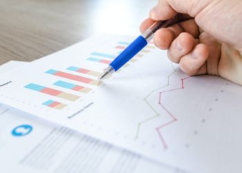 Desafios para reproduzir estudos da área de ciência política no Brasil