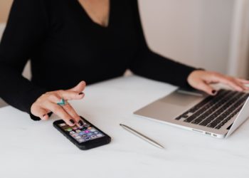 Características psicológicas e emocionais dos consumidores explicam resistência ao uso de serviços bancários digitais