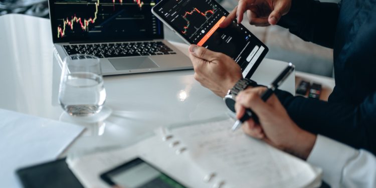 Mecanismo de proteção a investidores é menos frequente em empresas com concentração de propriedade