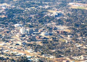 Em cidade dos Estados Unidos, características das populações negras e latinas podem impactar a transição para indústria criativa