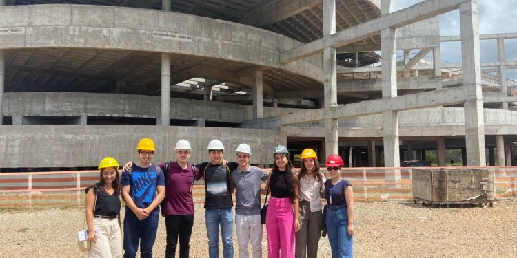 Estudantes de Administração Pública da FGV EAESP participam de imersão no governo do Espírito Santo