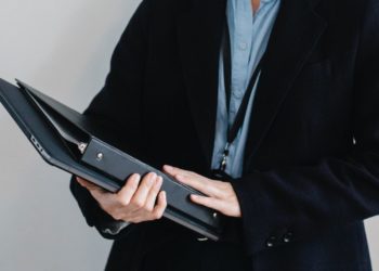 Pesquisa descreve opressões do governo anterior a funcionários públicos federais e estratégias de reação a essas ameaças