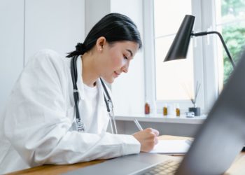 Pacientes de comunidade ribeirinha no Pará se dizem tão satisfeitos com telemedicina quanto os de São Paulo