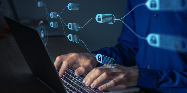 Tecnologia Blockchain melhora serviços públicos e gera eficiência administrativa