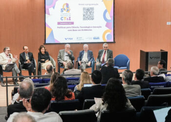 Especialistas apresentam contribuições para a política de Ciência, Tecnologia e Inovação no Brasil