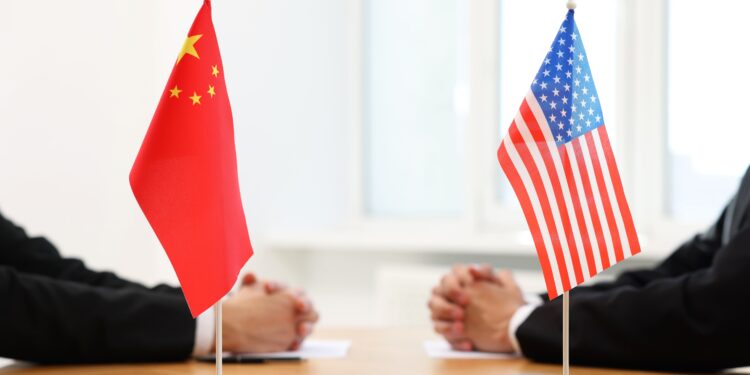 Relações diplomáticas e comerciais entre China e Estados Unidos no século XXI